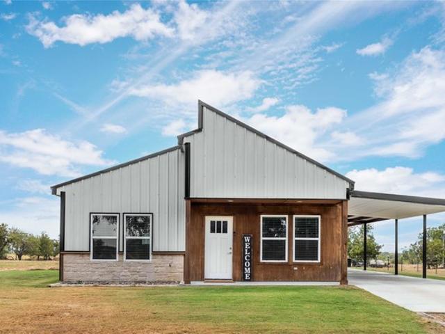 House for sale in De Leon, Texas