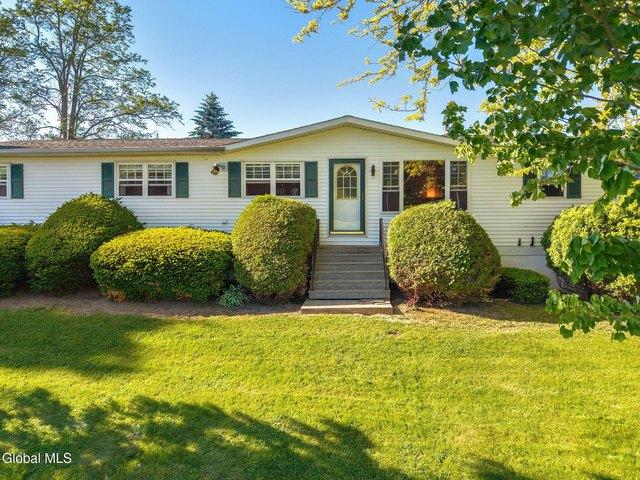 House for sale in Central Bridge, New York