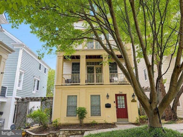 House for sale in Gaithersburg, Maryland