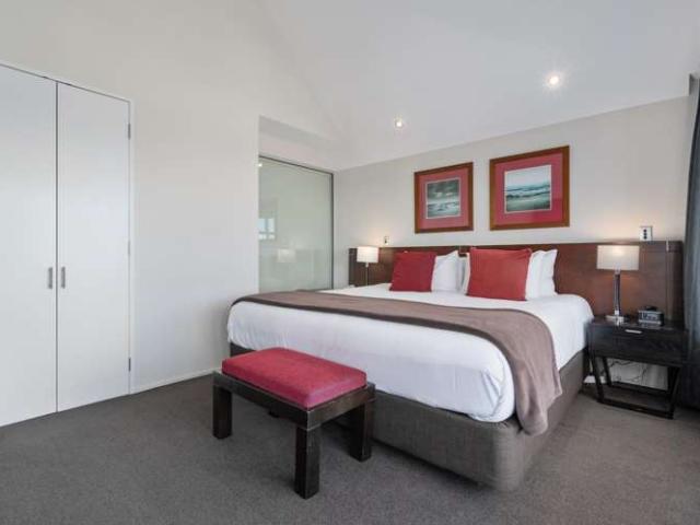 Apartment for sale in Canterbury