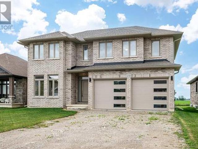 House for sale in Fingal, Ontario