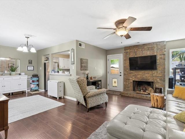 Townhouse for sale in Mckinney, Texas