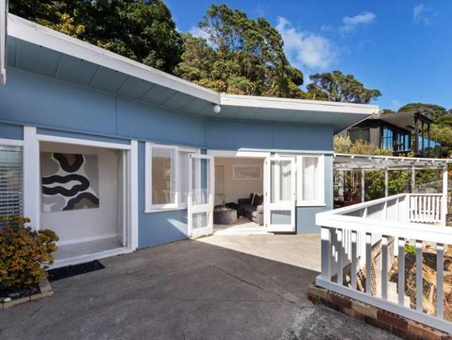 House for sale in Muriwai