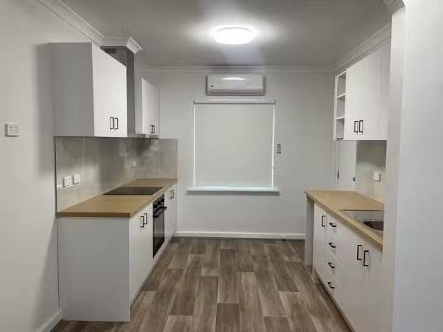 Apartment for rent in Mount Hawthorn, Western Australia