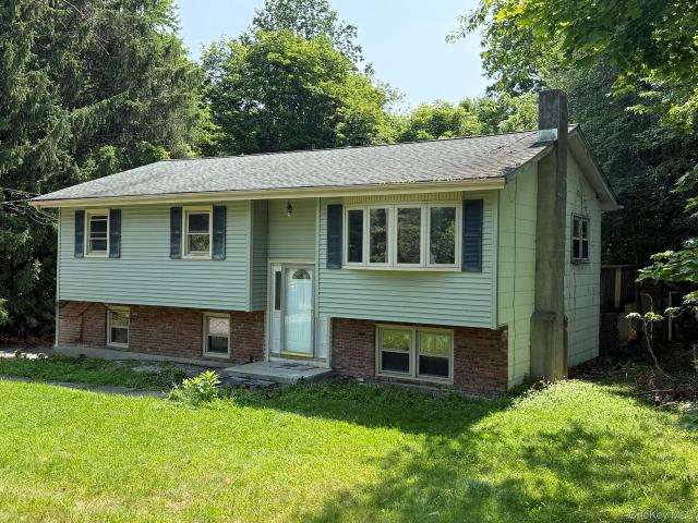 House for sale in Highland Mills, New York