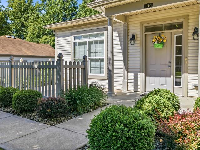 Condo for sale in Mercer, Pennsylvania