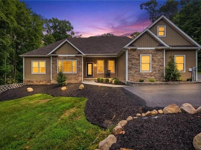 House for sale in New Castle, Pennsylvania