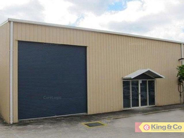 Warehouse for rent in Toombul, Queensland