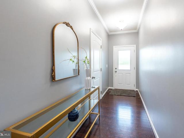 Townhouse for sale in Virginia