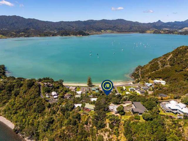 House for sale in Coromandel, Thames-Coromandel District