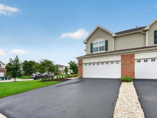 Townhouse for sale in Manhattan, Will County