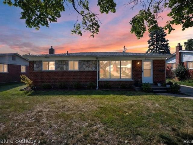 House for sale in Dearborn Heights, Michigan