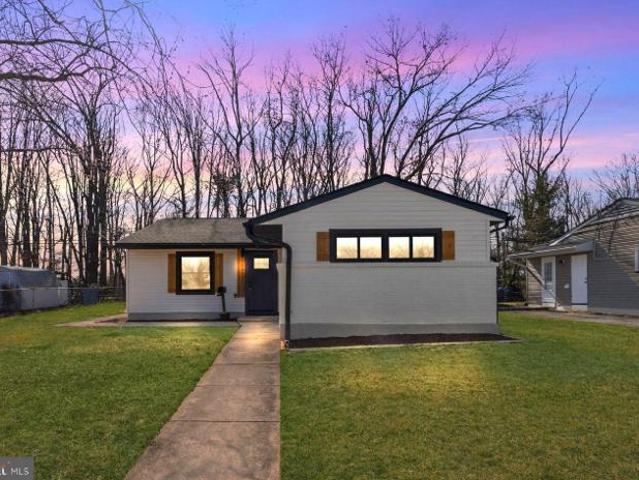 House for sale in Gibsonton, Maryland