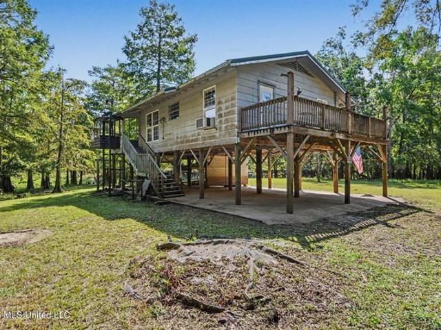 House for sale in Lucedale, Mississippi