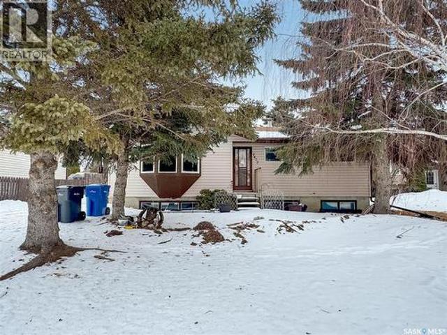 House for sale in North Battleford, Saskatchewan