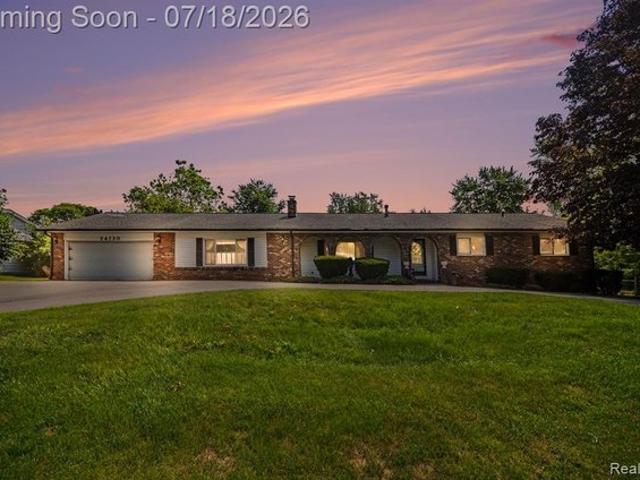 House for sale in Commerce Township, Michigan