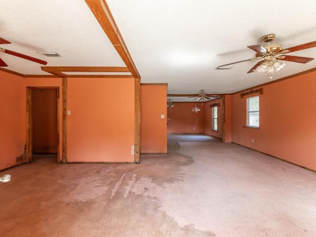 House for sale in Rolling Hills, Hempstead