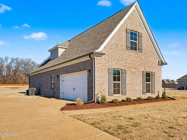 House for sale in Hernando, Mississippi