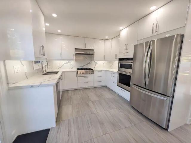 House for rent in Bronte Station, Oakville