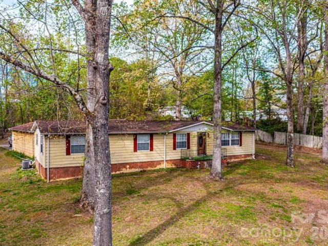 House for sale in Granite Falls, North Carolina