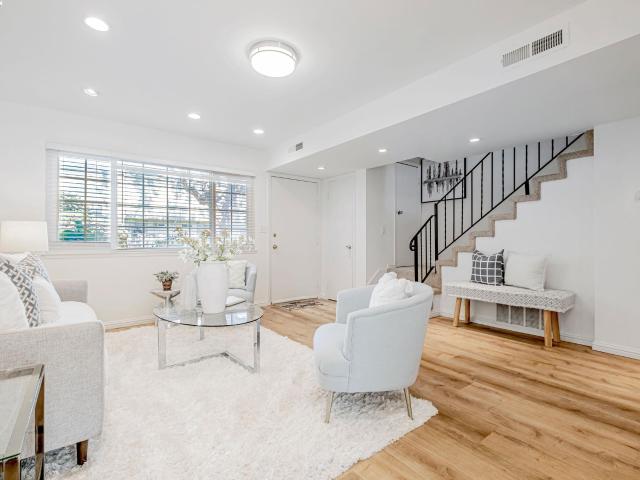 Townhouse for sale in San Leandro
