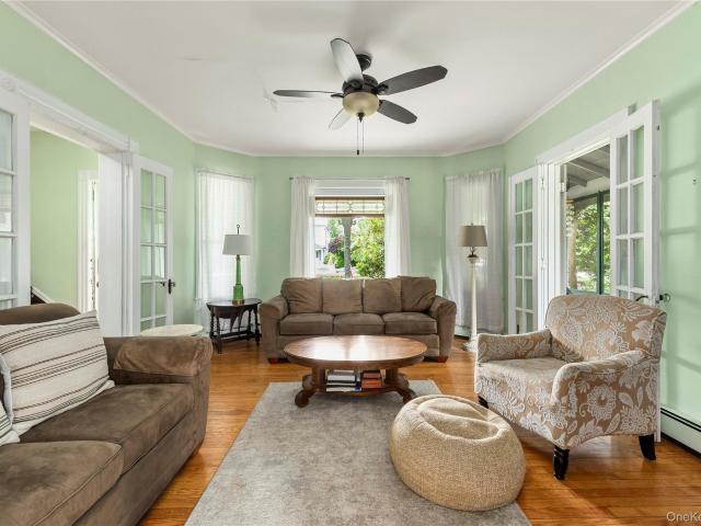 House for sale in Millburn, Baldwin