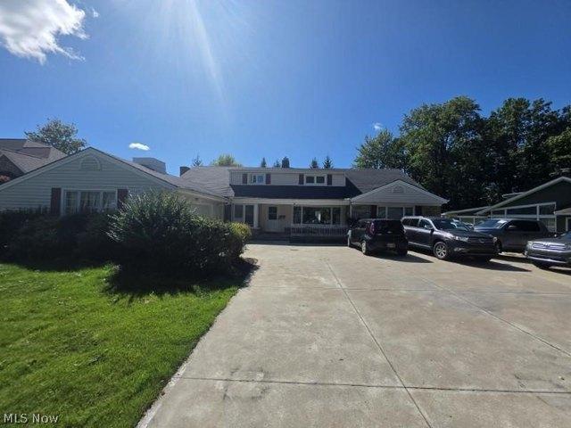 House for sale in Beachwood, Ohio