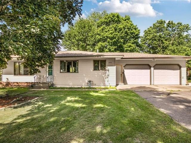 House for sale in Saint Augusta, Minnesota