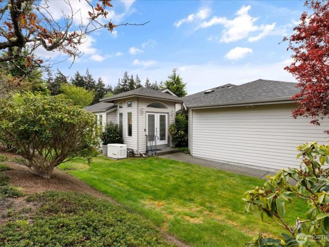 House for sale in Oak Harbor, Washington