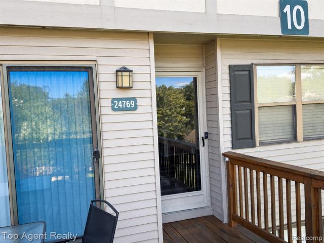 Condo for sale in Southfield, Michigan