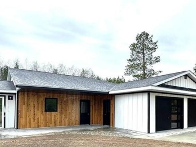 House for sale in Hubbard, Minnesota