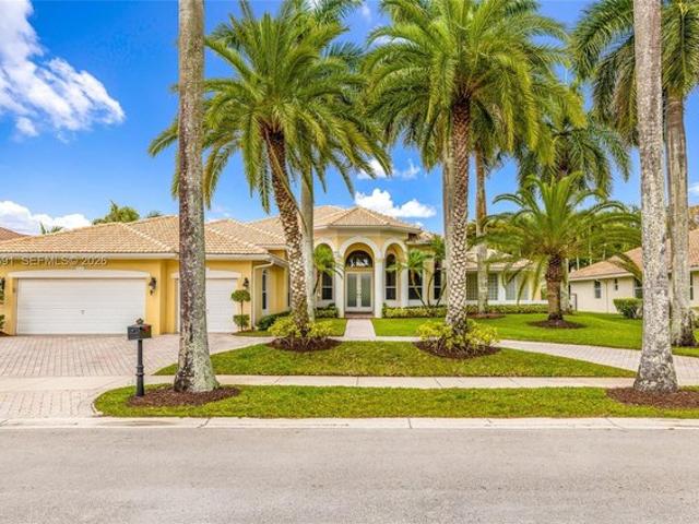 House for sale in Weston, Florida