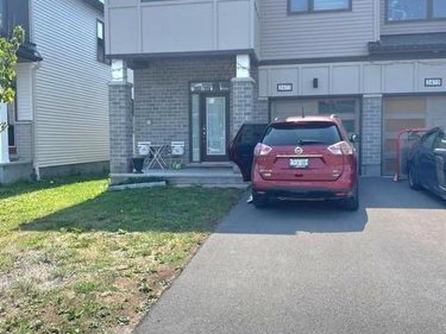 House for rent in Barrhaven West, Ottawa