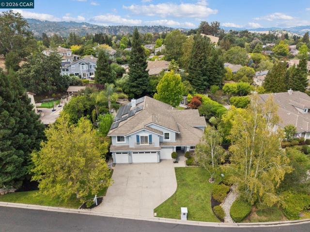 House for sale in Alamo, California