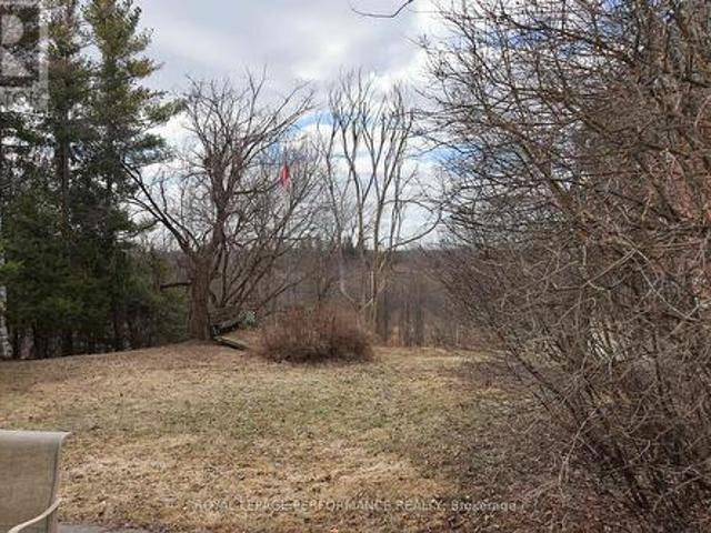 Land for sale in Blackburn Hamlet, Ottawa