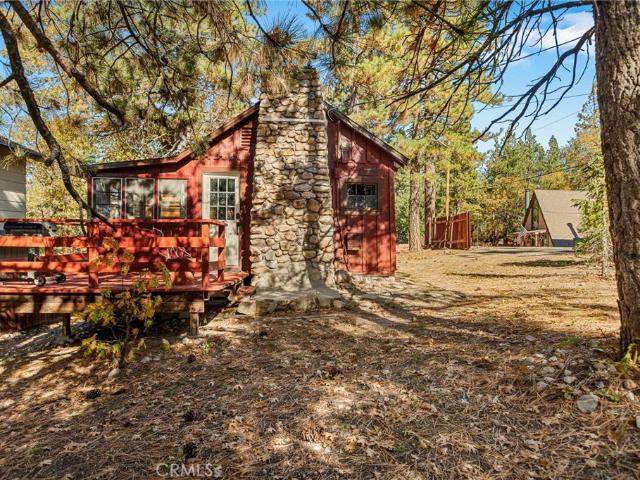 House for sale in Green Valley Lake, California