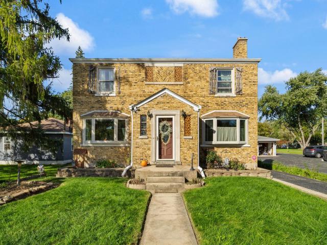 House for sale in Round Lake, Lake County