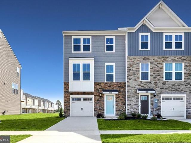 Townhouse for sale in Delaware