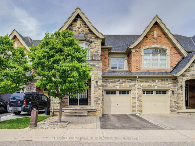 Townhouse for sale in Woburn, Ontario