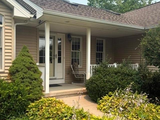 House for sale in Niagara, New York