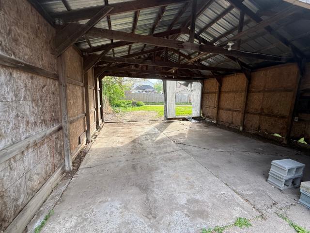 House for sale in Clinton, Iowa