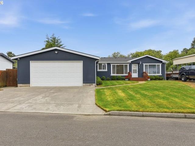 House for sale in Oregonia