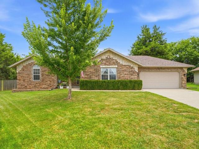House for sale in Highlandville, Missouri
