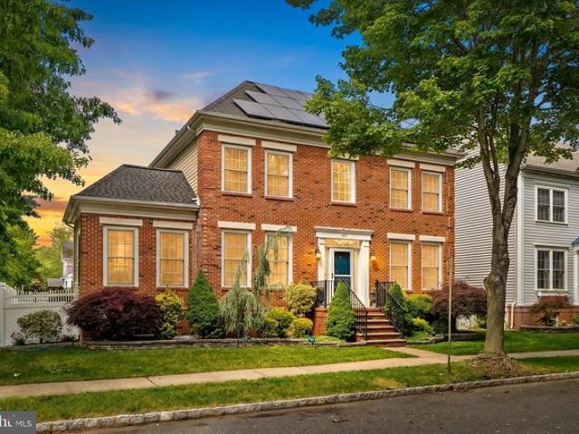 House for sale in Windsor, New Jersey
