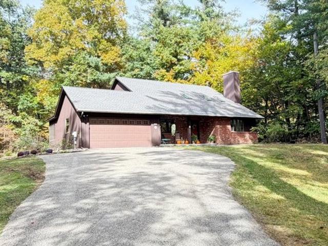 House for sale in Averill Park, Town of Sand Lake