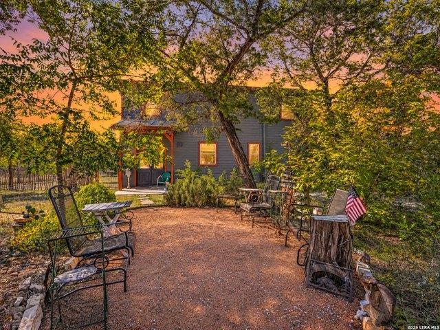 House for sale in Bandera, Bandera County
