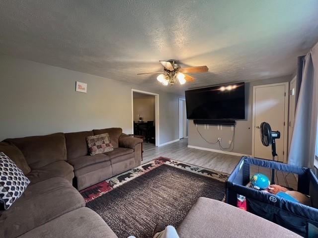 House for sale in Sugarcreek, Venango County