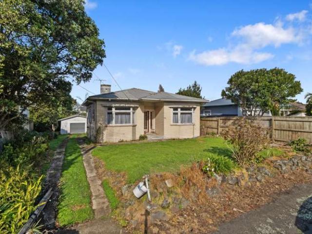 House for sale in Onehunga, Oroua County