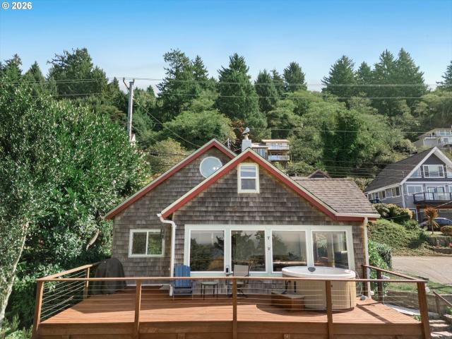 House for sale in Oregonia