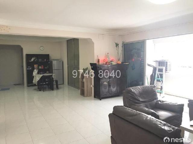 Apartment for sale in 19 North East, Hougang